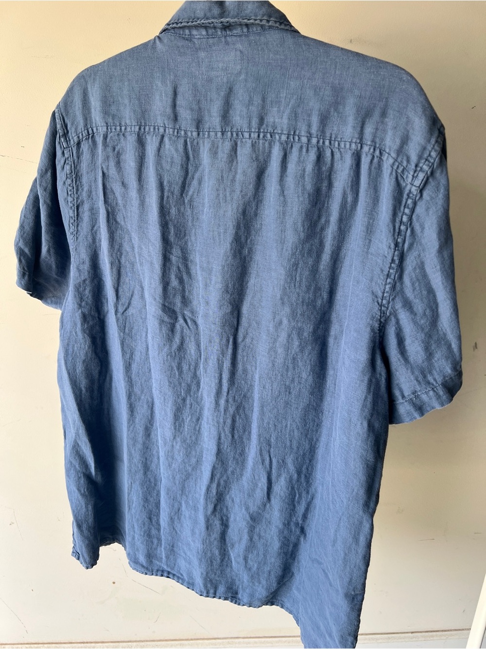 Lucky Brand Men's Short-Sleeve Button-Down Shirt in Dusty Blue - Picture 2 of 2